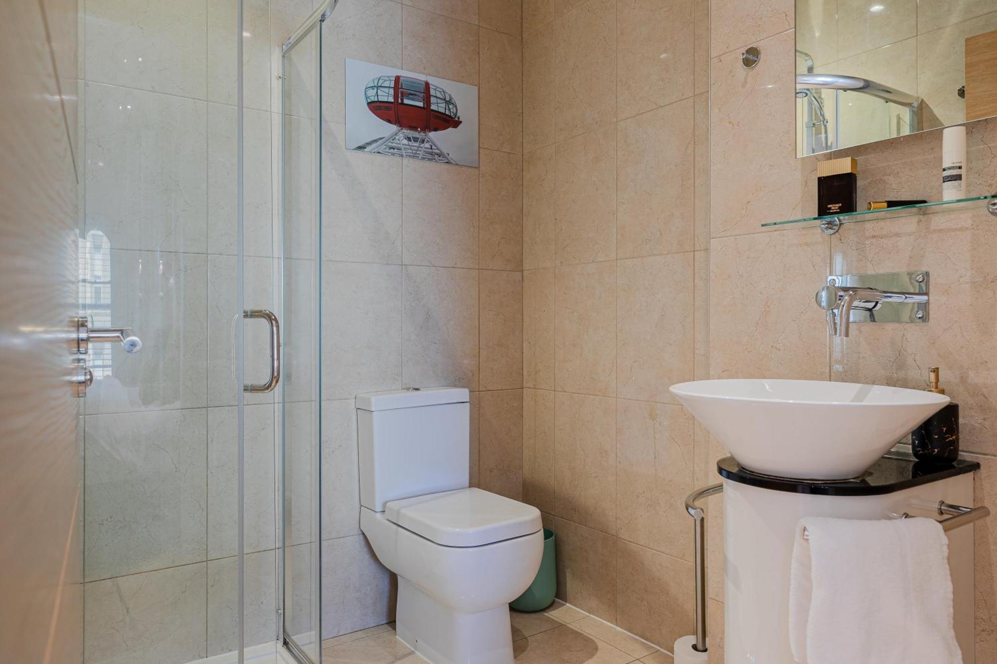 Apartamento Cool Covent Garden Theatre Design Hub For Families Friends Couples Londres Exterior foto